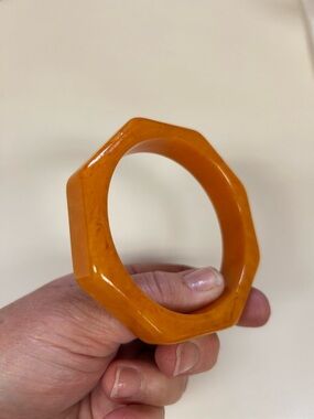 Vintage Bakelite Octagonal Bangle